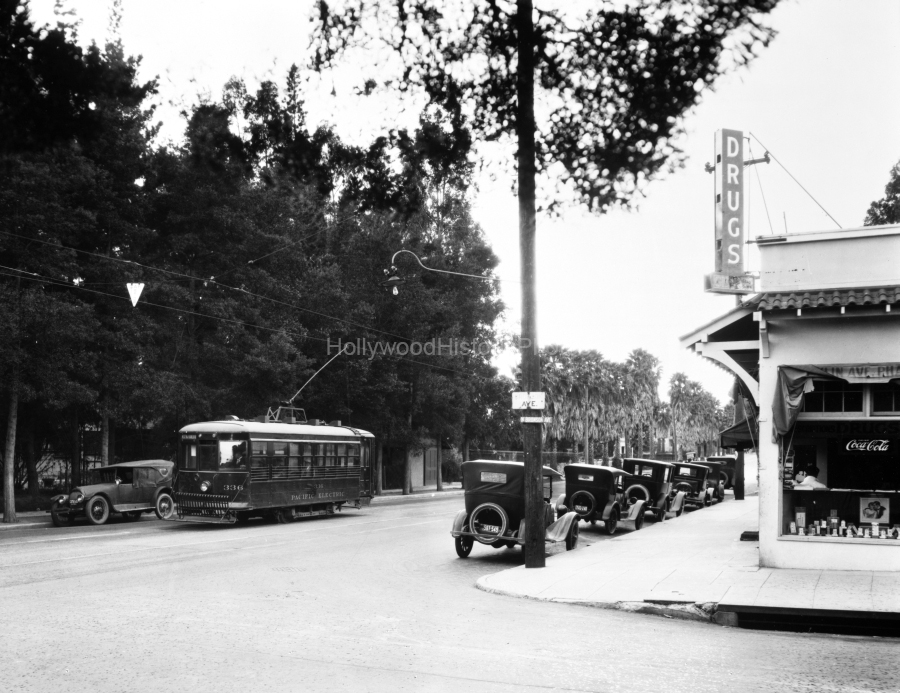 East Hollywood 1922.jpg